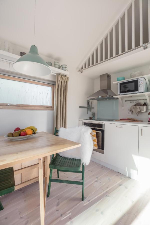 Sparkling Newly Built House Close To City & Nature Stockholm Exteriör bild