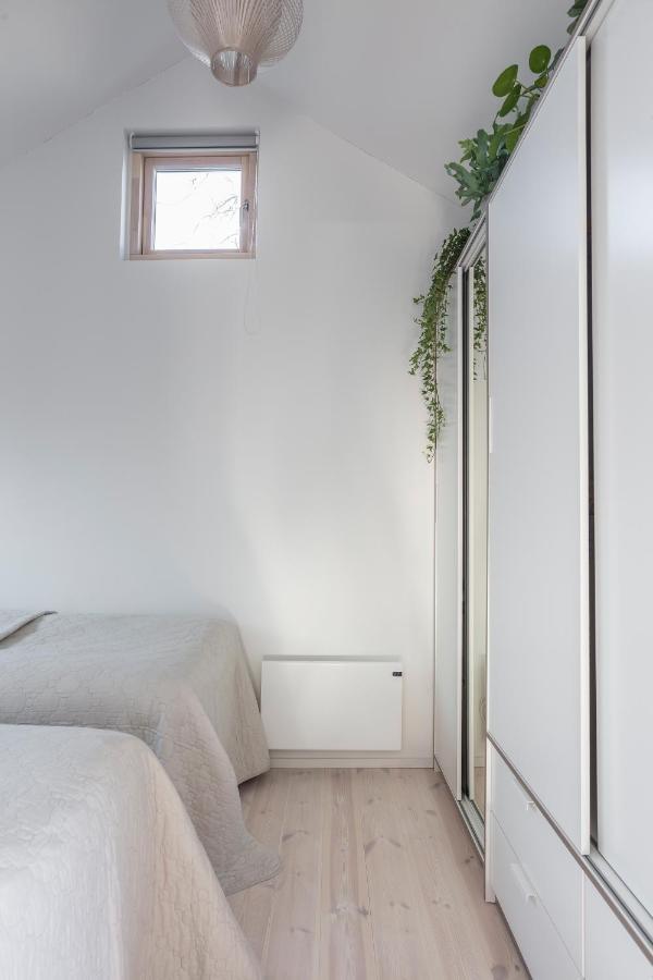 Sparkling Newly Built House Close To City & Nature Stockholm Exteriör bild
